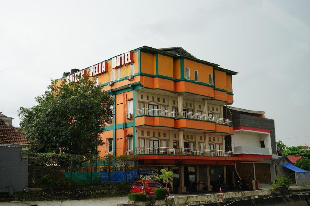 Hotel Golden Vella Pangkal Pinang Zewnętrze zdjęcie