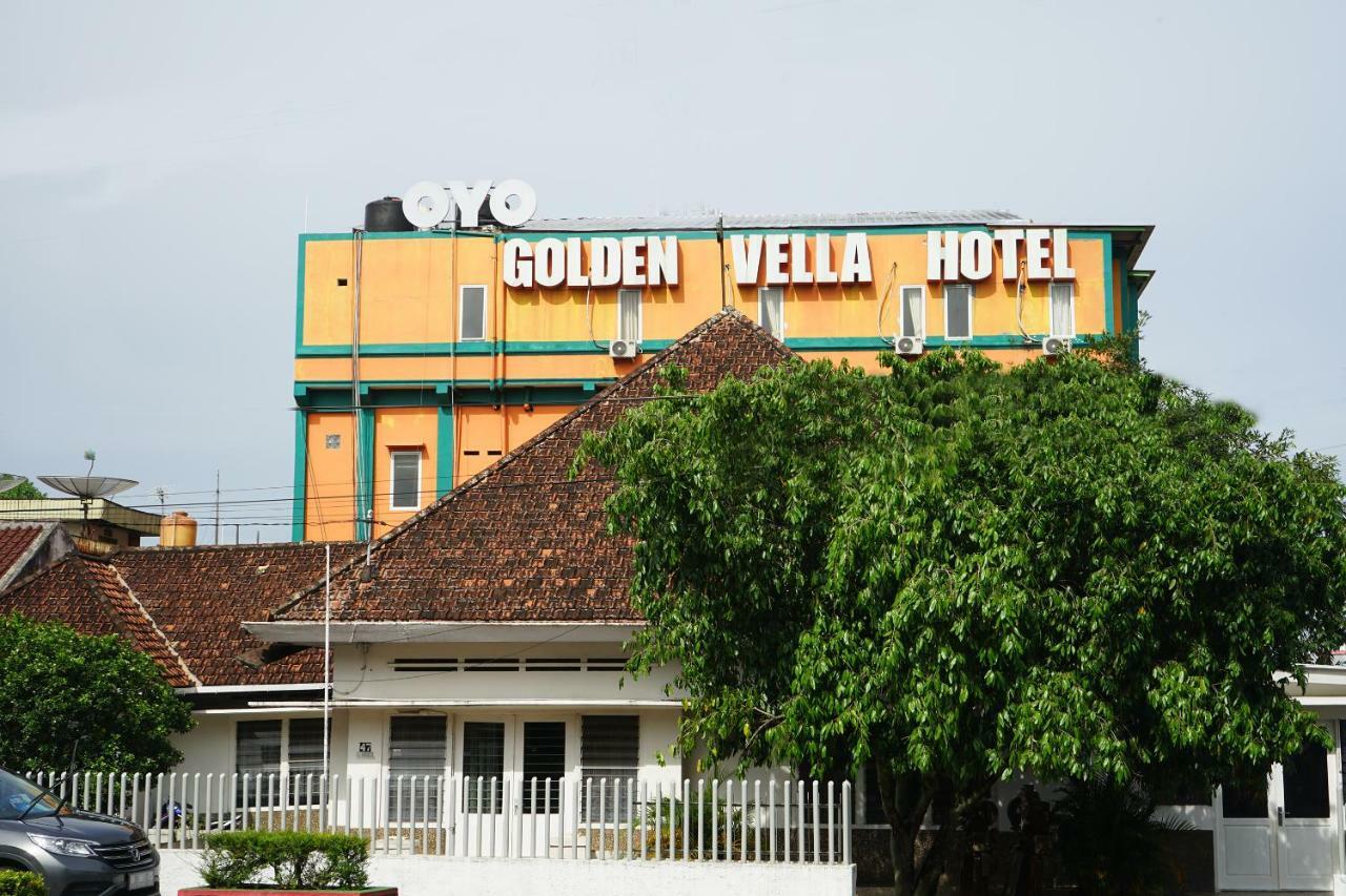 Hotel Golden Vella Pangkal Pinang Zewnętrze zdjęcie